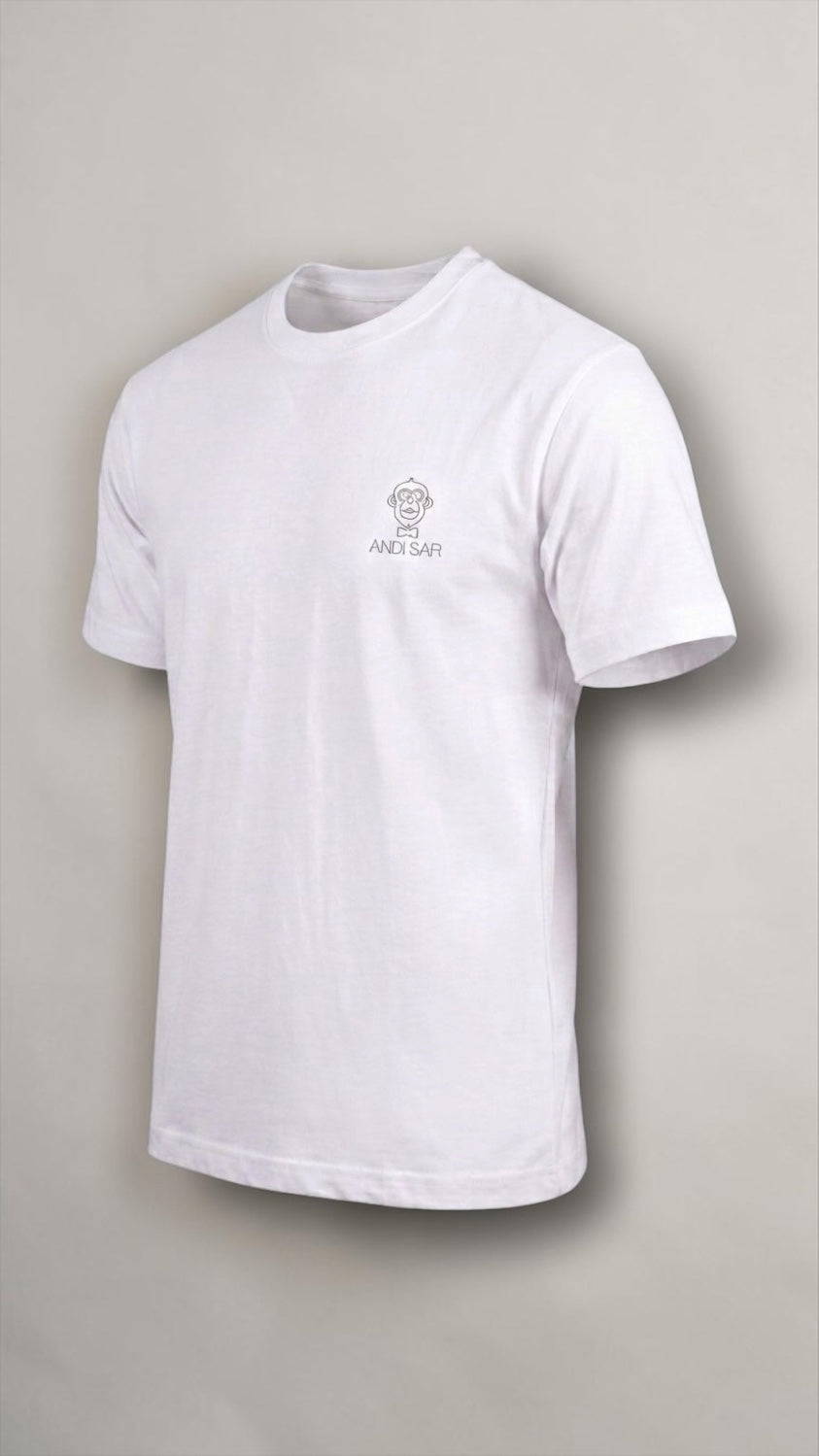 Camiseta Essential white